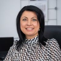 Елена Здравкова