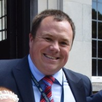 Adam Robertson Ceng Miet