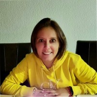 Gabriela J.