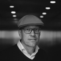 Dr. Jens Fricke