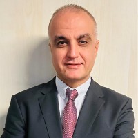 ayhan yaman