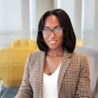 Ayanna Harris, Pe
