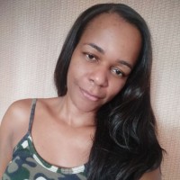 crys santos