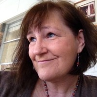 Beth Llewellyn Mclaughlin