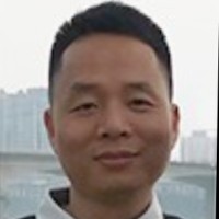 Aron Lee