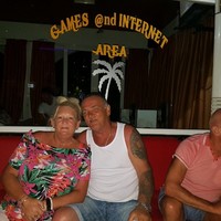 lyn davies