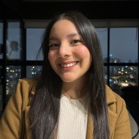 Alyssa Flores