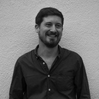 Carlos León García