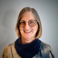 Mata Dennis