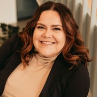 Tonya Naylon