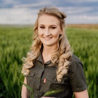 Chanel Pretorius