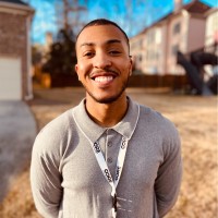 Zach Mills