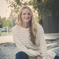Angie Currell