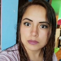 Elianne Razzeto Leon