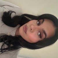 Ezgi Esiroglu