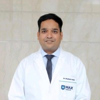 Dr Shailesh Gupta