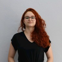 Ana Luiza Aprato De Borba