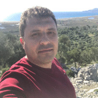 Turan Arı