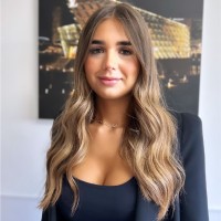 Holly Robson