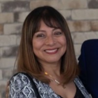 Sara Uribe