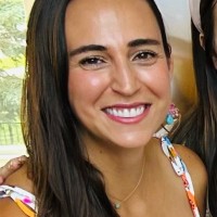Cara Small