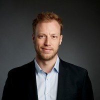 Dr. Michael Winzker