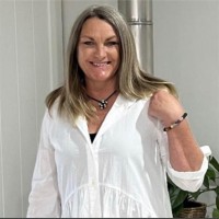 Linda Russell