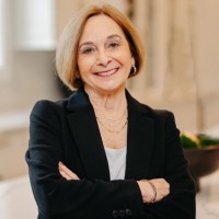 Suzette Salyer, Abr