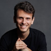 Róger Schütz Sauer