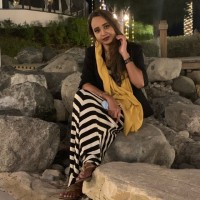 Miyada Ahmed, Pe