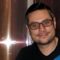 Arnaud Lr