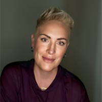 Amanda Bell