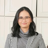 Theresia K.