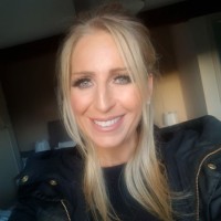 Melanie Oldham