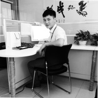 杨清峰
