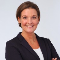 Bettina Petz