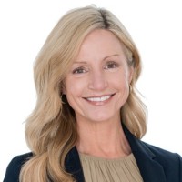 Candi Peters