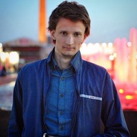 Александр Ахроменко