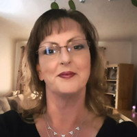 Tracey Trott