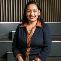 Isabel Flores