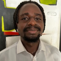 Robert Okhani