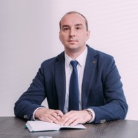 Антон Есипов