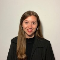 Bronwyn Stang