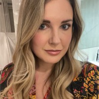 Amy Lyons