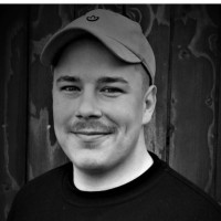 Daniel Lindbæk Larsen