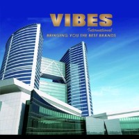 VIBES INTERNATIONAL Momo