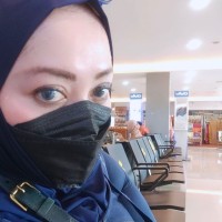 Yani Hadriani