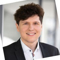 Sebastian Kreuzer