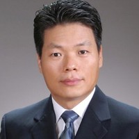 Duckhan Kim