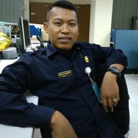 Mukhlis Hidayat